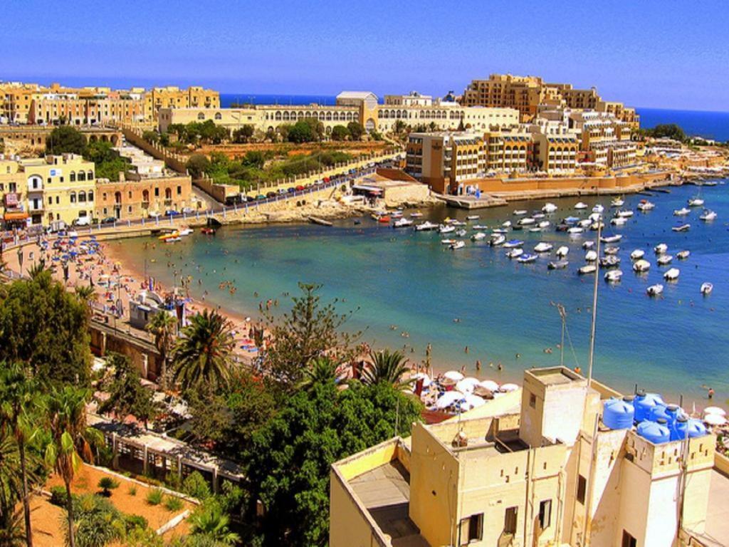 Appartamento Sliema 2Br Great Location With Terrace Esterno foto