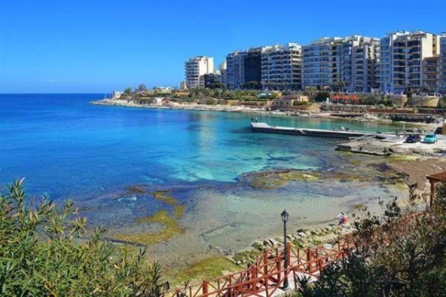 Appartamento Sliema 2Br Great Location With Terrace Esterno foto